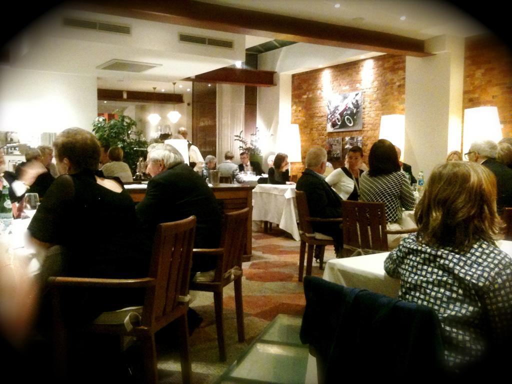 Hotel Firean Antwerpen Ngoại thất bức ảnh